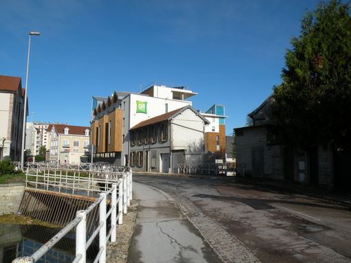  nouvel hotel all seasons